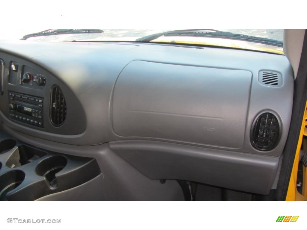 2008 E Series Cutaway E350 Commercial Moving Truck - Yellow / Medium Flint photo #44