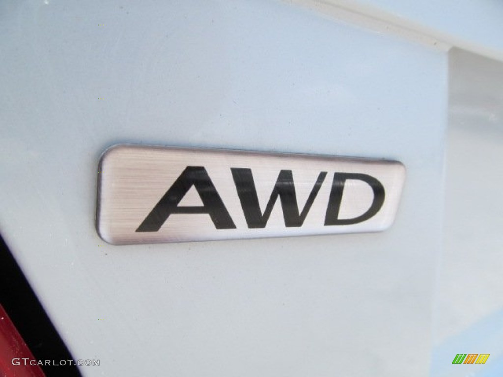 2010 Kizashi S AWD - White Water Pearl / Beige photo #5