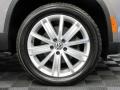 2009 Volkswagen Tiguan SEL 4Motion Wheel and Tire Photo