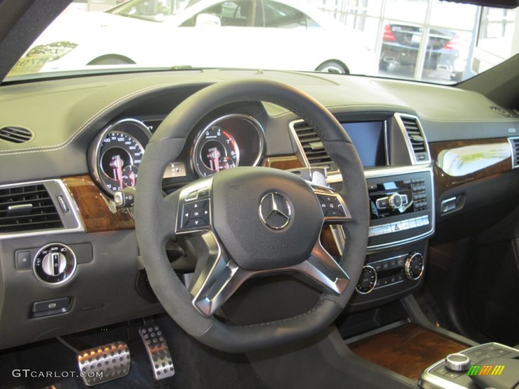 2012 Mercedes-Benz ML 63 AMG 4Matic Black Dashboard Photo #65505800
