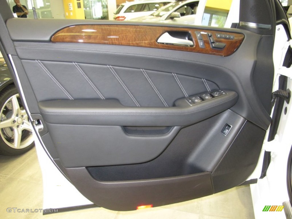 2012 Mercedes-Benz ML 63 AMG 4Matic Black Door Panel Photo #65505806
