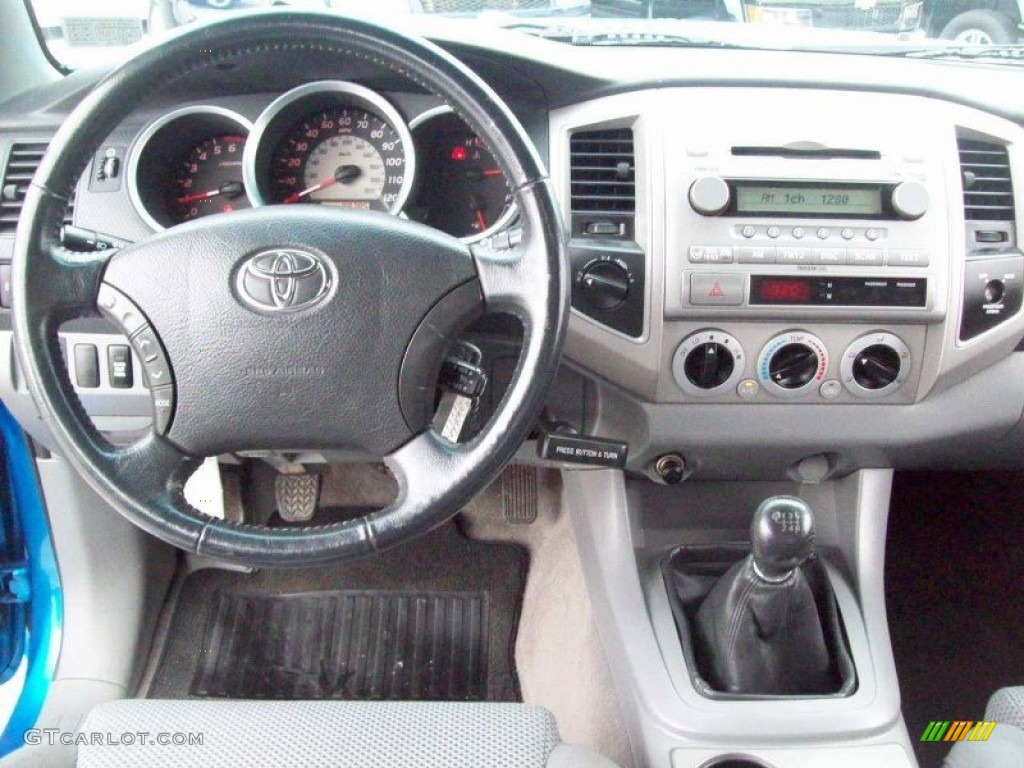 2005 Toyota Tacoma V6 TRD Access Cab 4x4 Graphite Gray Dashboard Photo #65506010