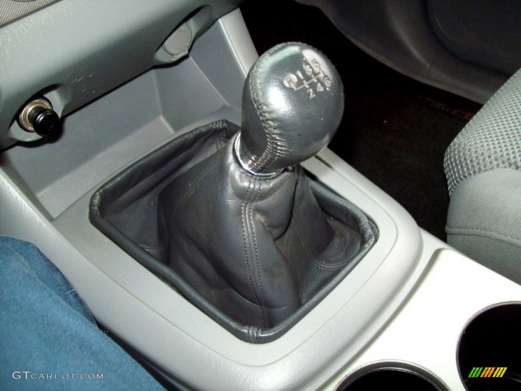 2005 Toyota Tacoma V6 TRD Access Cab 4x4 Transmission Photos