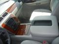 Summit White - Suburban 1500 LTZ Photo No. 28