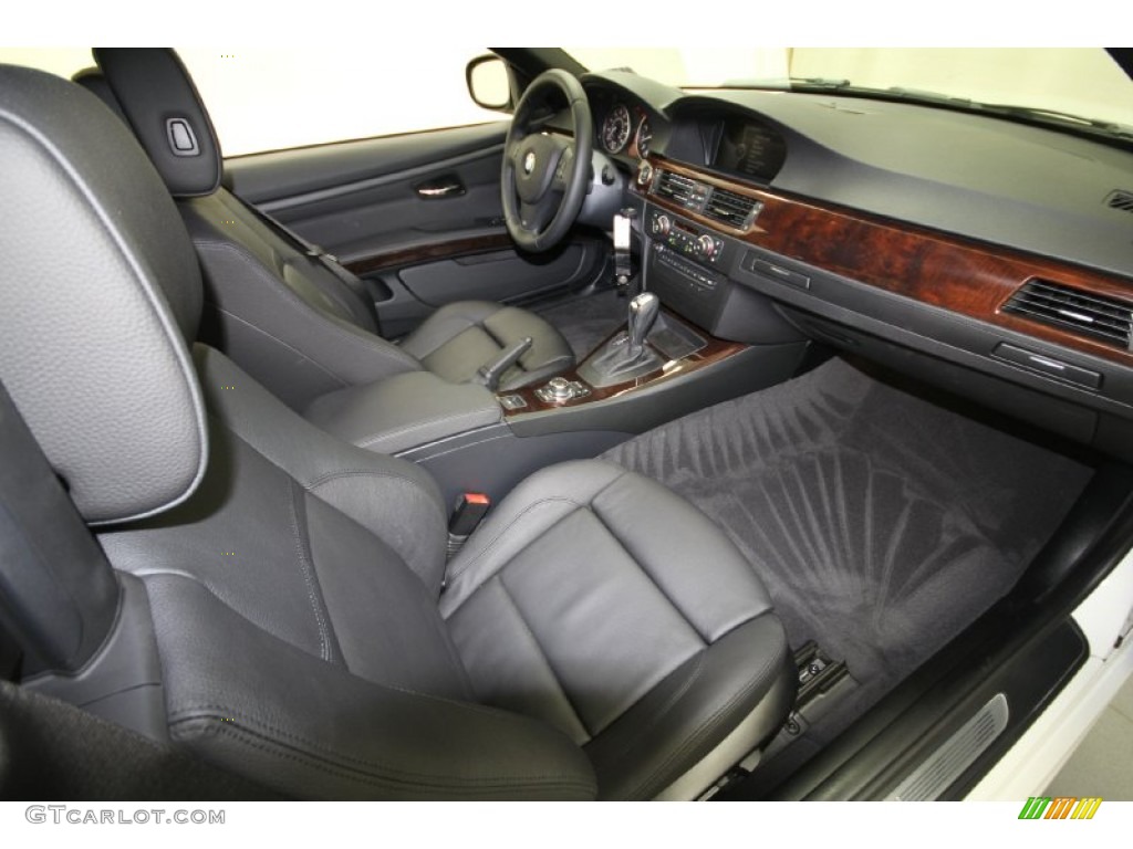 2011 3 Series 335i Convertible - Alpine White / Black photo #27