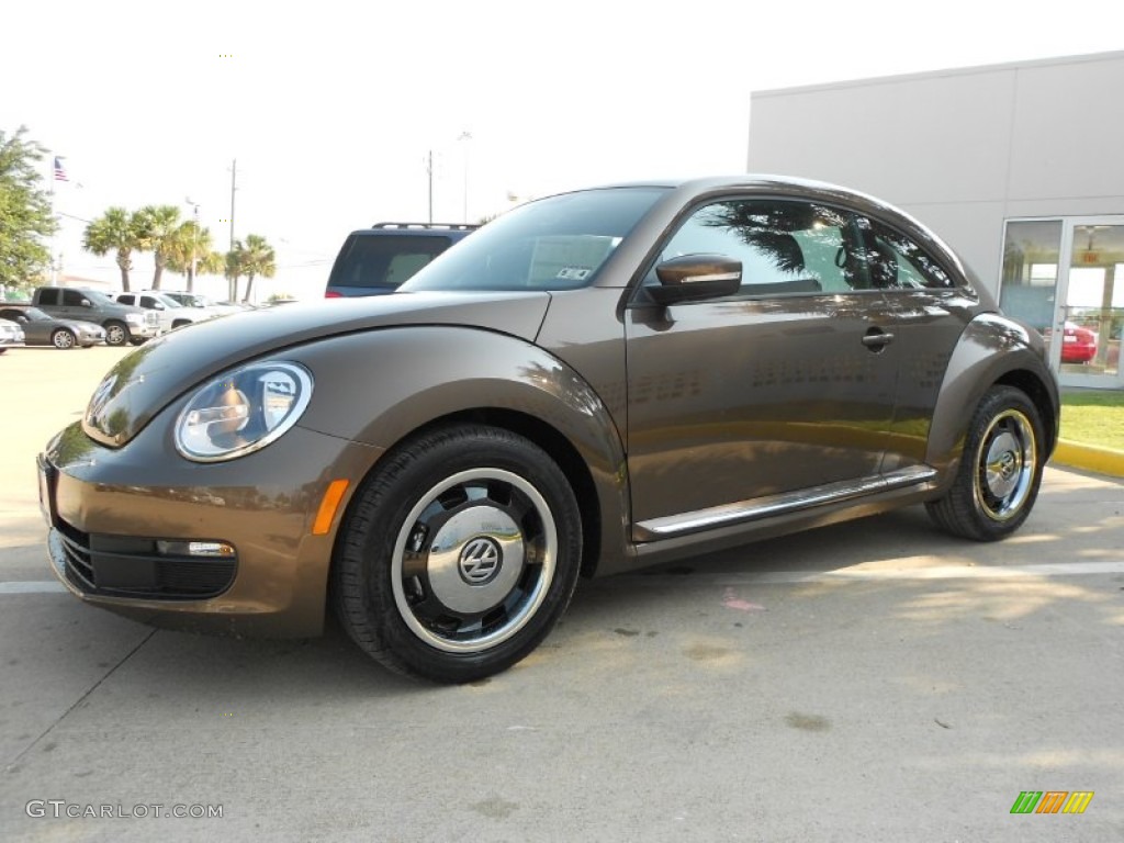 2012 Beetle 2.5L - Toffee Brown Metallic / Titan Black photo #3