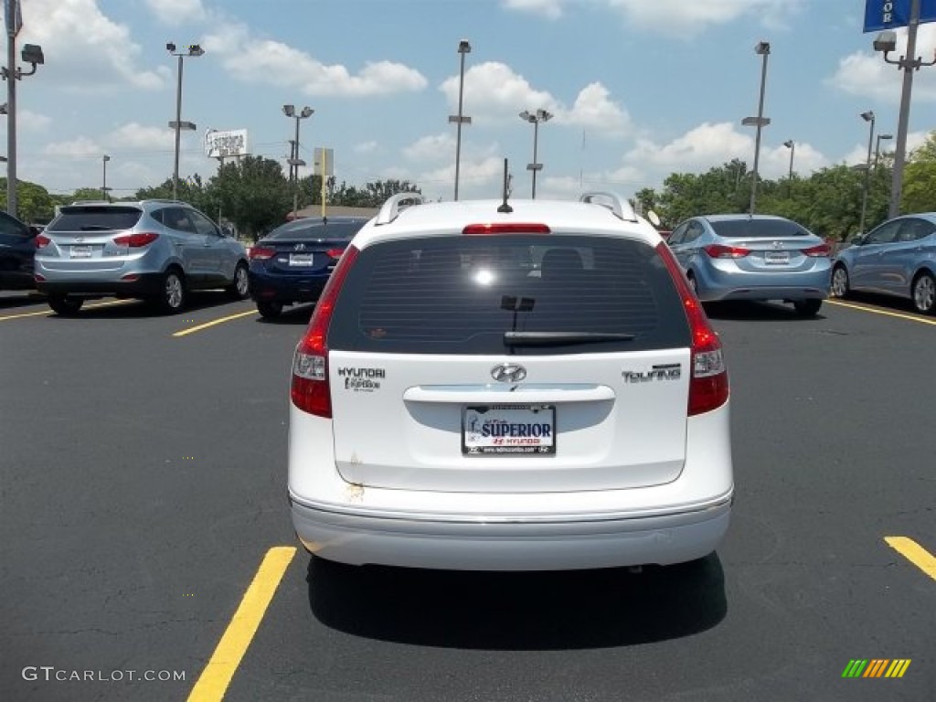 2012 Elantra SE Touring - Polar White / Beige photo #3