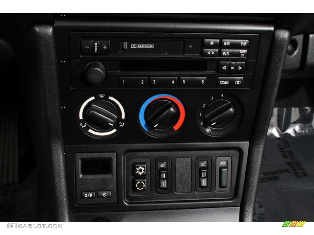 1996 BMW Z3 1.9 Roadster Controls Photo #65511613