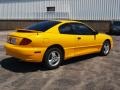 2003 Flame Yellow Pontiac Sunfire   photo #2