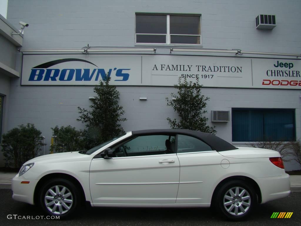 Stone White Chrysler Sebring