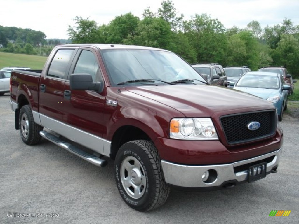 2006 F150 XLT SuperCrew 4x4 - Dark Toreador Red Metallic / Medium/Dark Flint photo #2
