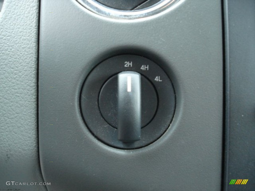 2006 F150 XLT SuperCrew 4x4 - Dark Toreador Red Metallic / Medium/Dark Flint photo #17