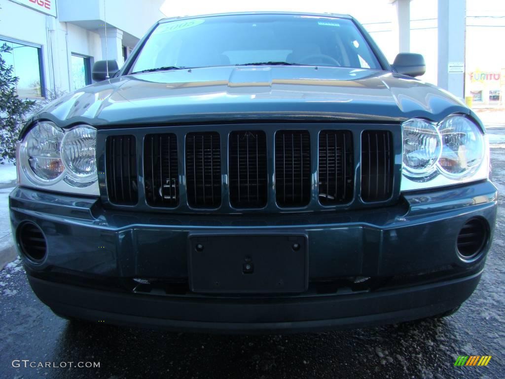 2005 Grand Cherokee Laredo 4x4 - Deep Beryl Green Pearl / Medium Slate Gray photo #3