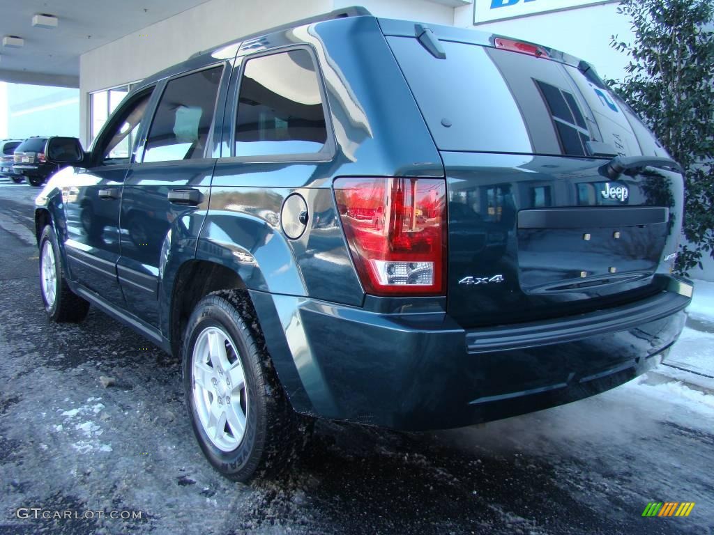 2005 Grand Cherokee Laredo 4x4 - Deep Beryl Green Pearl / Medium Slate Gray photo #4