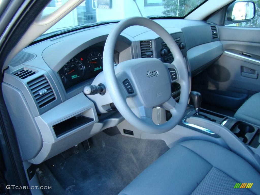 2005 Grand Cherokee Laredo 4x4 - Deep Beryl Green Pearl / Medium Slate Gray photo #10