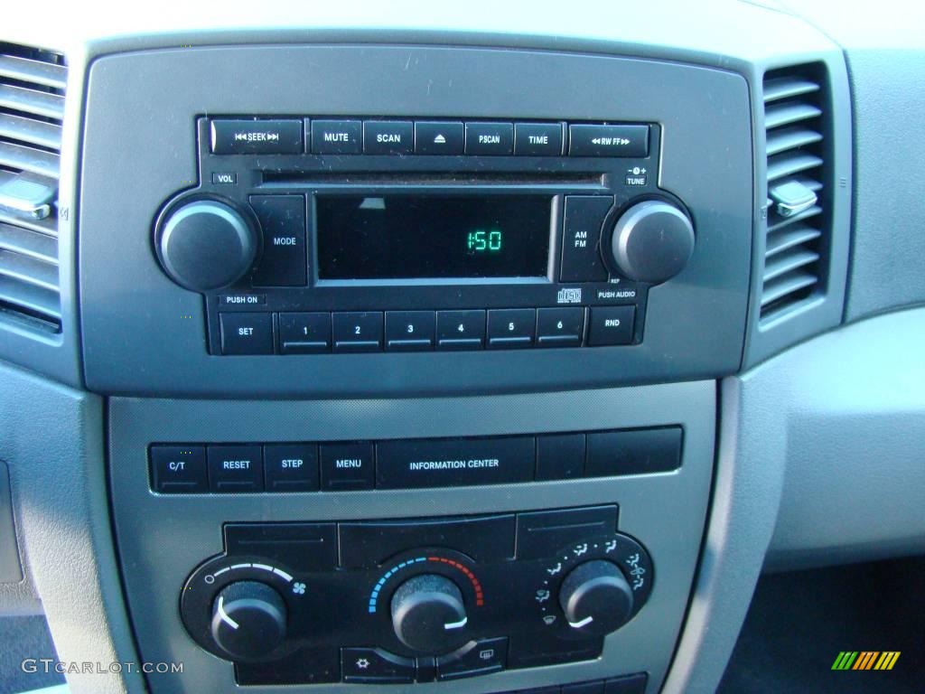 2005 Grand Cherokee Laredo 4x4 - Deep Beryl Green Pearl / Medium Slate Gray photo #12
