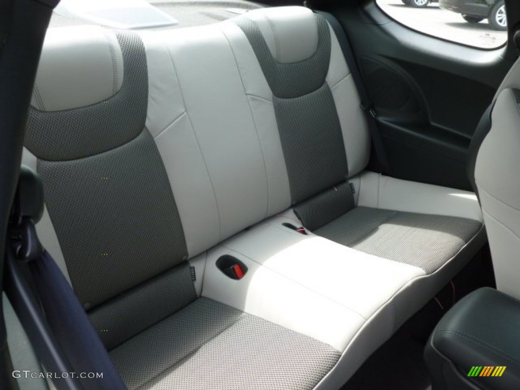 2013 Genesis Coupe 2.0T Premium - Monaco White / Gray Leather/Gray Cloth photo #13