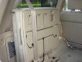 Natural White - Land Cruiser  Photo No. 16
