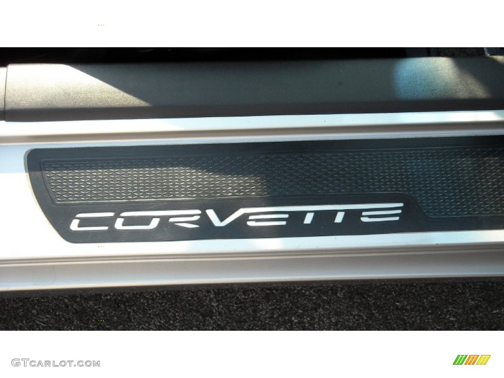 2005 Corvette Convertible - Machine Silver / Ebony photo #22