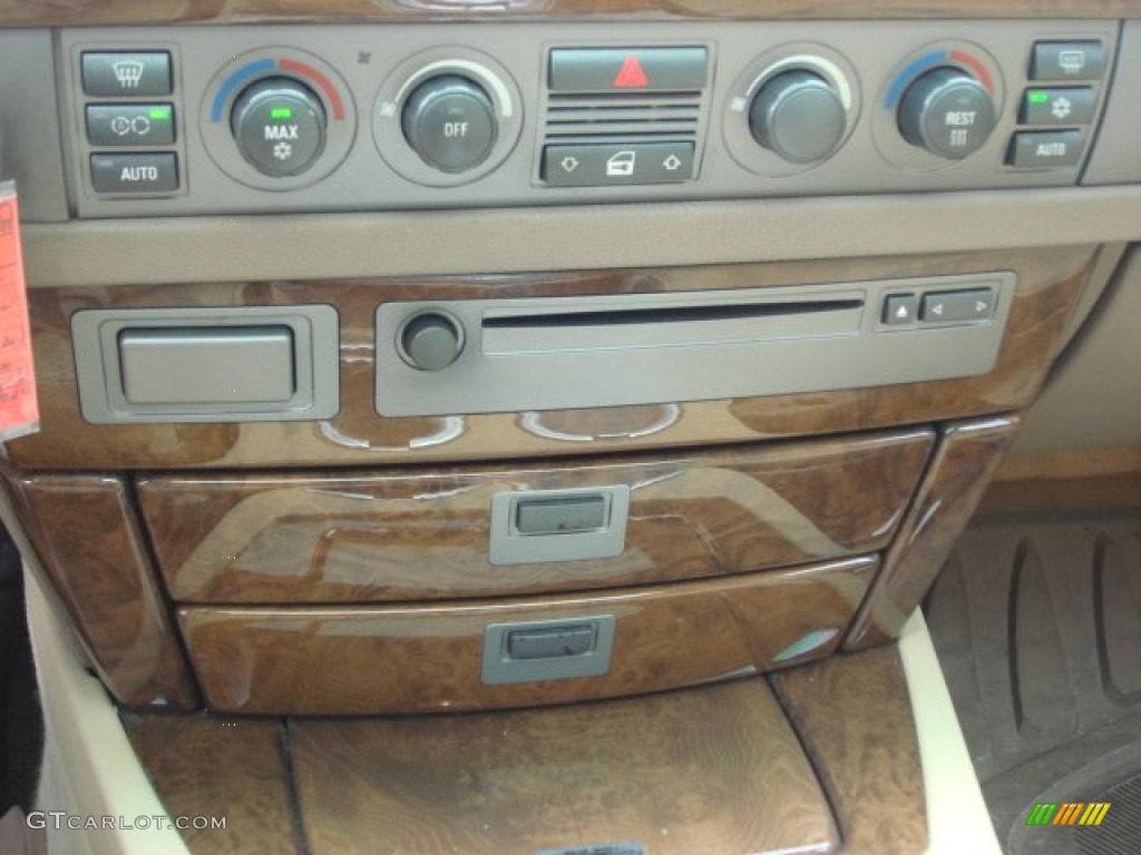 2002 7 Series 745i Sedan - Jet Black / Beige III photo #18