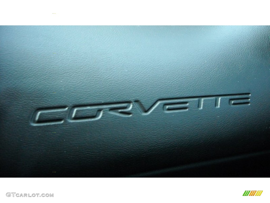 2005 Corvette Convertible - Machine Silver / Ebony photo #36