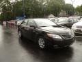 Black - Camry LE Photo No. 3