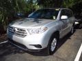 2011 Classic Silver Metallic Toyota Highlander   photo #4