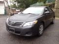 Black - Camry  Photo No. 4