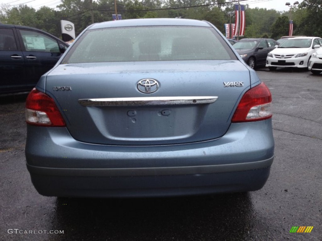 2009 Yaris Sedan - Zephyr Blue Metallic / Dark Charcoal photo #10