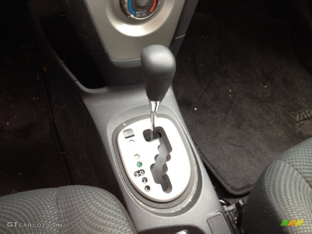 2009 Toyota Yaris Sedan Transmission Photos