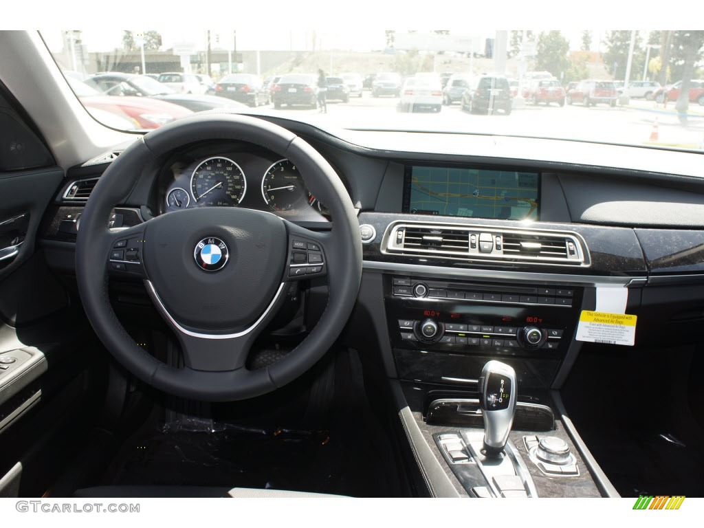 2012 7 Series 750Li Sedan - Mineral White Metallic / Black photo #4