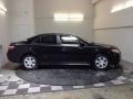 Black - Camry SE Photo No. 3