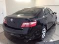 Black - Camry SE Photo No. 5