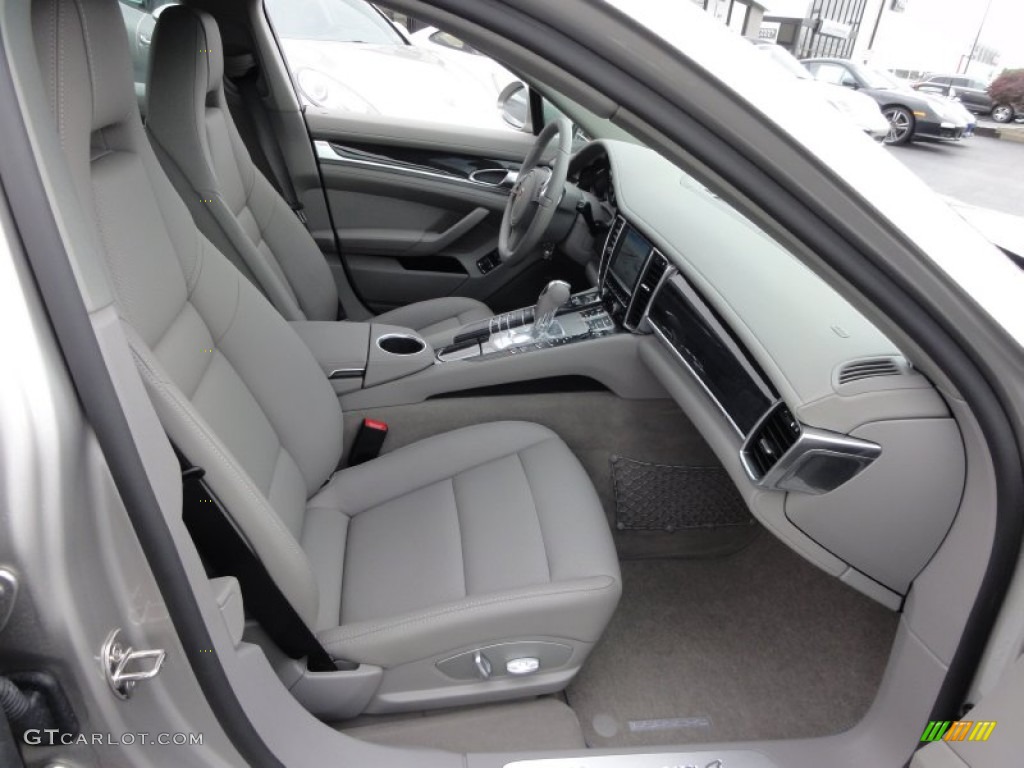 Platinum Grey Interior 2011 Porsche Panamera 4 Photo #65537031