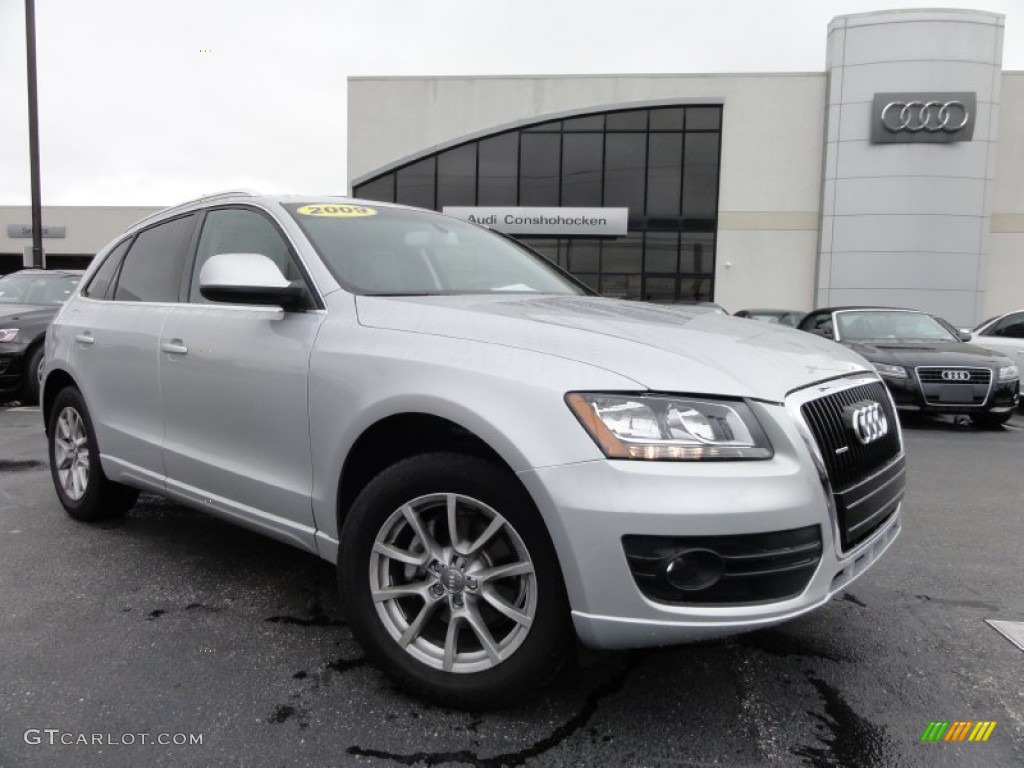 2009 Q5 3.2 Premium quattro - Ice Silver Metallic / Light Gray photo #1
