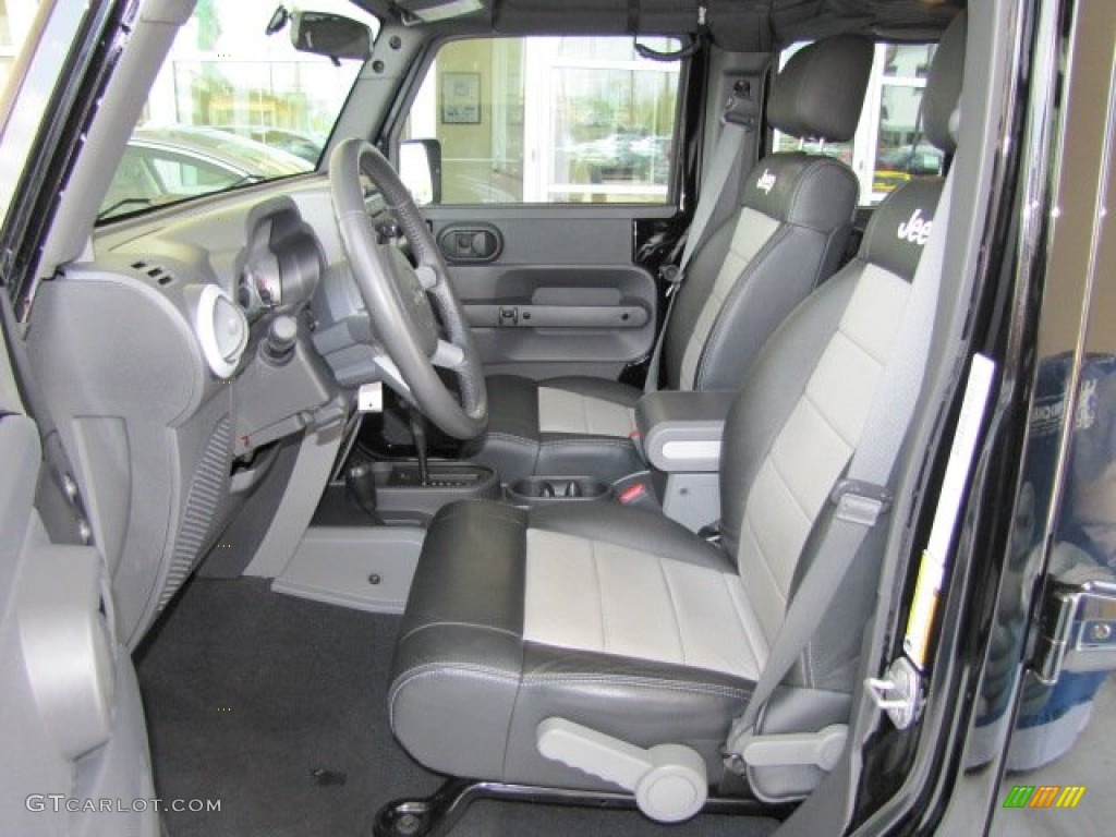 Dark Slate Gray/Medium Slate Gray Interior 2009 Jeep Wrangler Unlimited Sahara 4x4 Photo #65538252