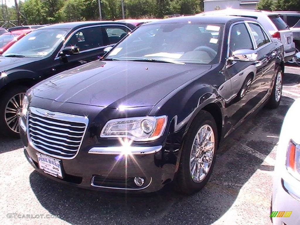 Blackberry Pearl Chrysler 300