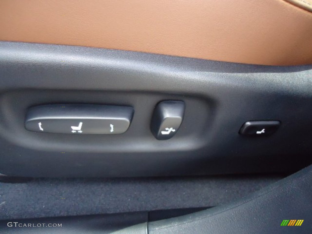 2013 Lexus RX 350 AWD Controls Photo #65541918