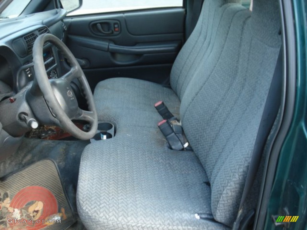 1999 S10 Regular Cab - Meadow Green Metallic / Graphite photo #9