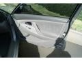 Classic Silver Metallic - Camry LE Photo No. 19