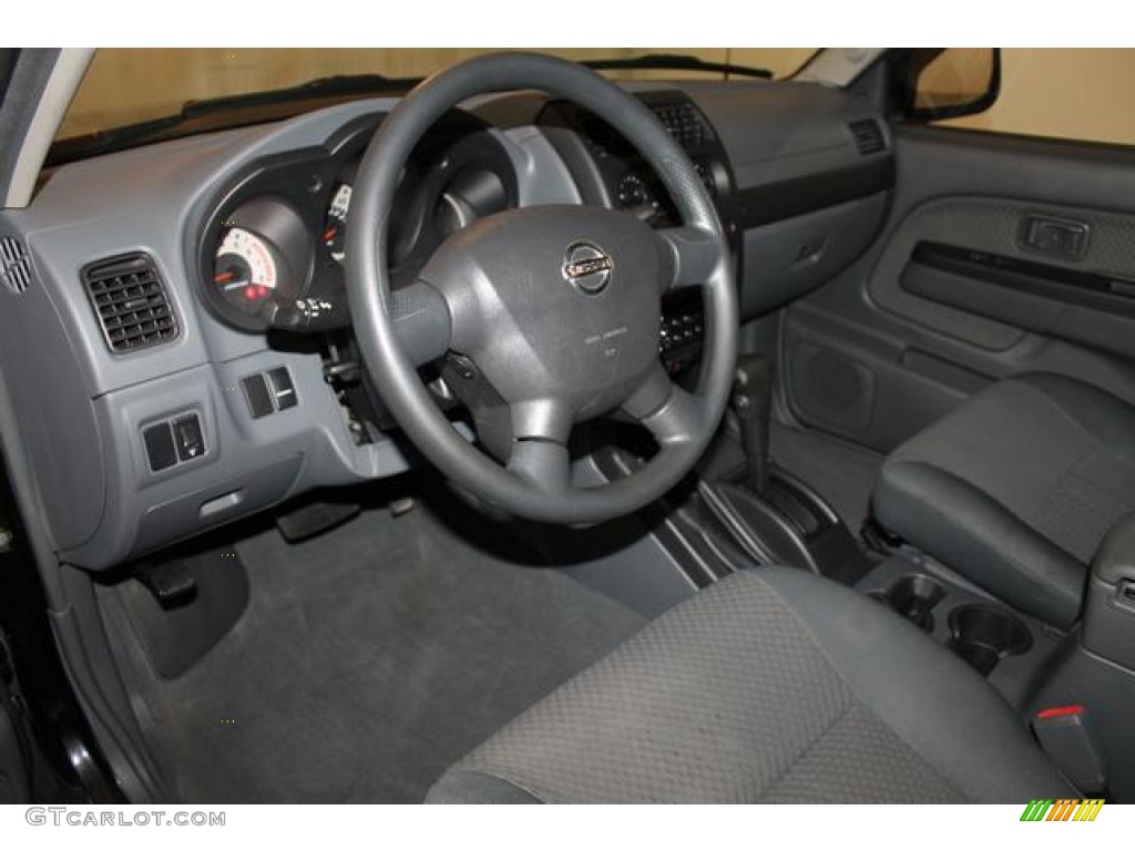 2004 Nissan Xterra XE 4x4 Charcoal Dashboard Photo #65547210