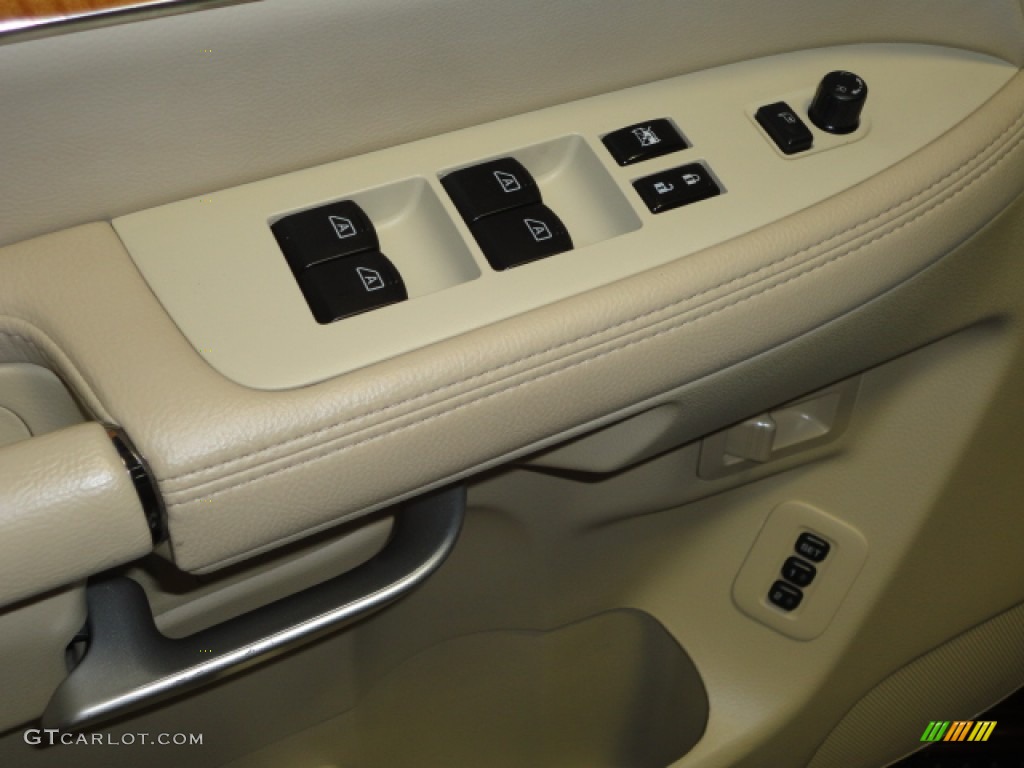 2010 QX 56 4WD - Deep Garnet Red / Wheat photo #12