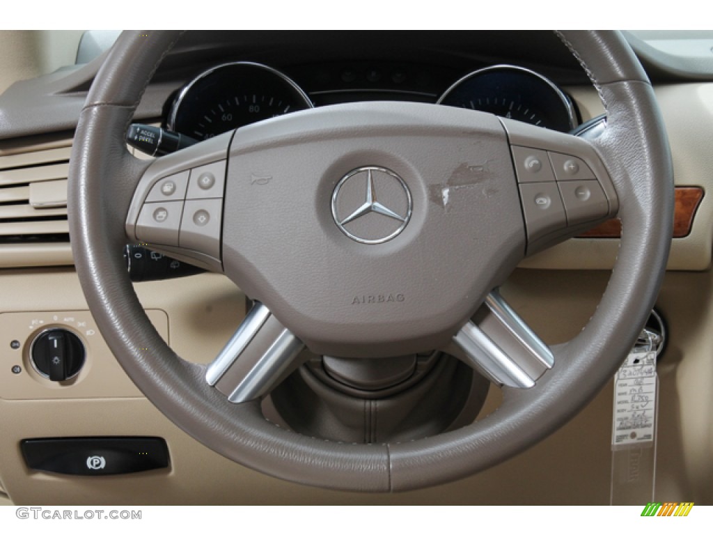 2007 Mercedes-Benz R 350 4Matic Steering Wheel Photos