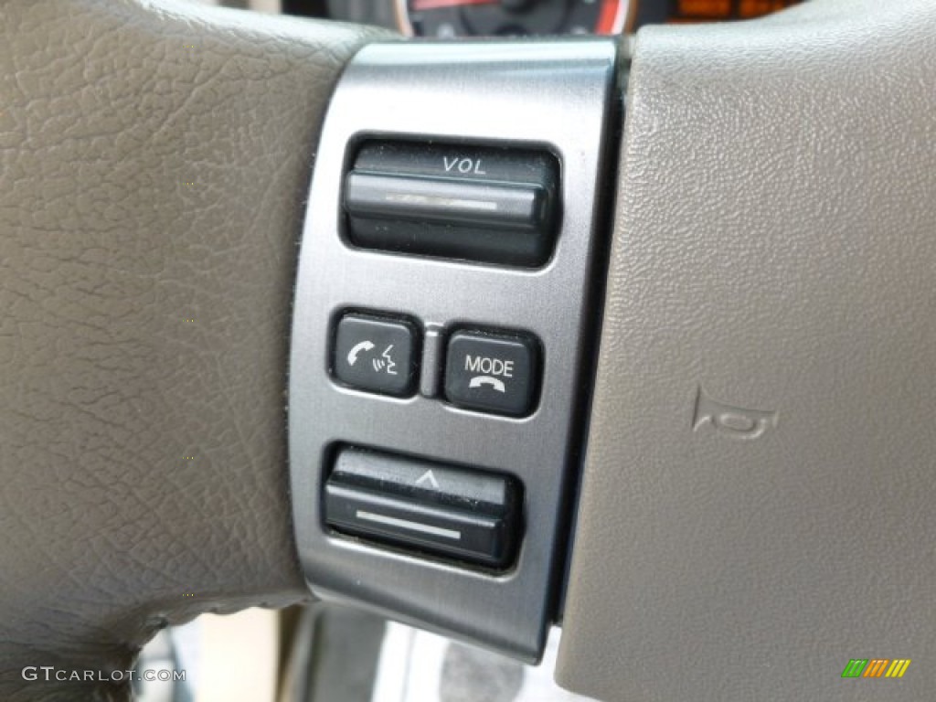 2008 Titan LE King Cab 4x4 - Timberline Green / Almond photo #18