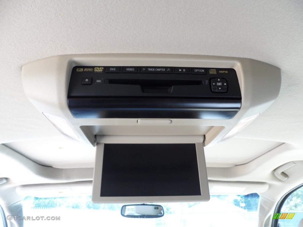 2010 Toyota Sequoia Platinum Controls Photo #65556731