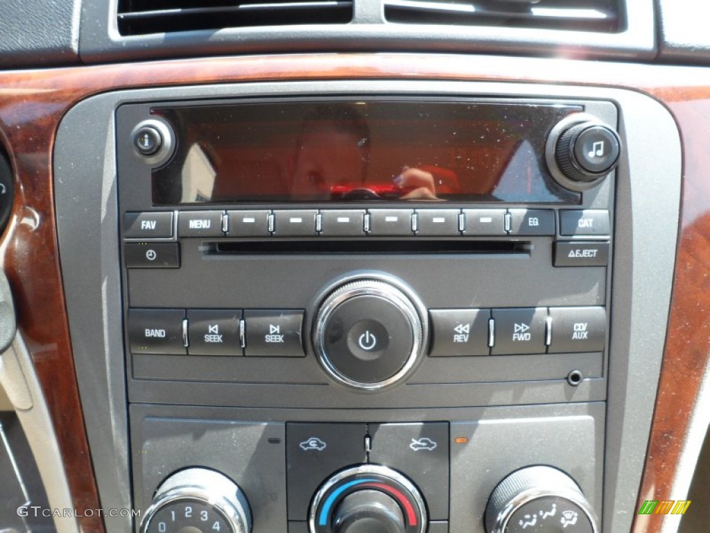 2009 Aura XR - Gold Mist Metallic / Tan photo #39