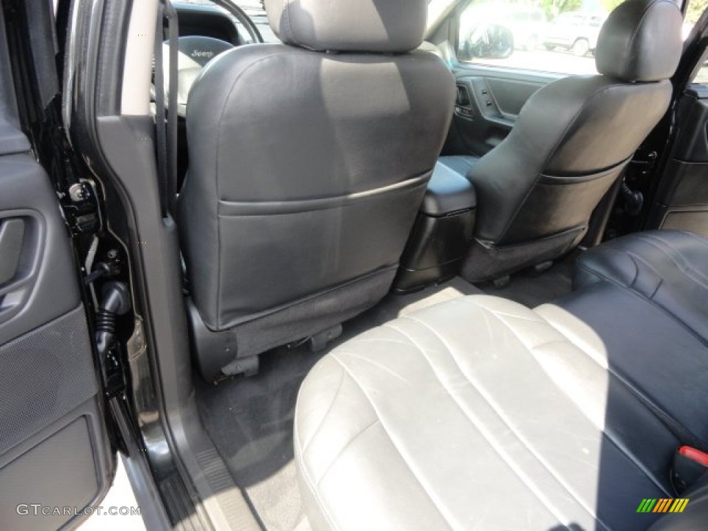 2003 Grand Cherokee Laredo 4x4 - Brilliant Black / Dark Slate Gray photo #13