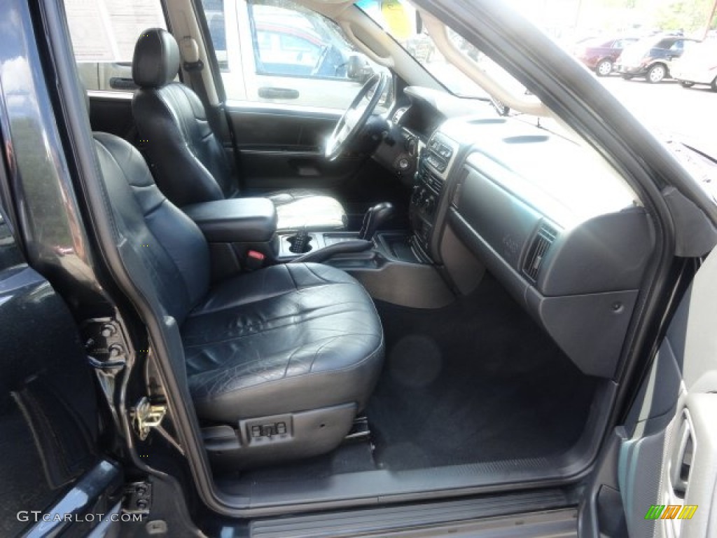 2003 Grand Cherokee Laredo 4x4 - Brilliant Black / Dark Slate Gray photo #17