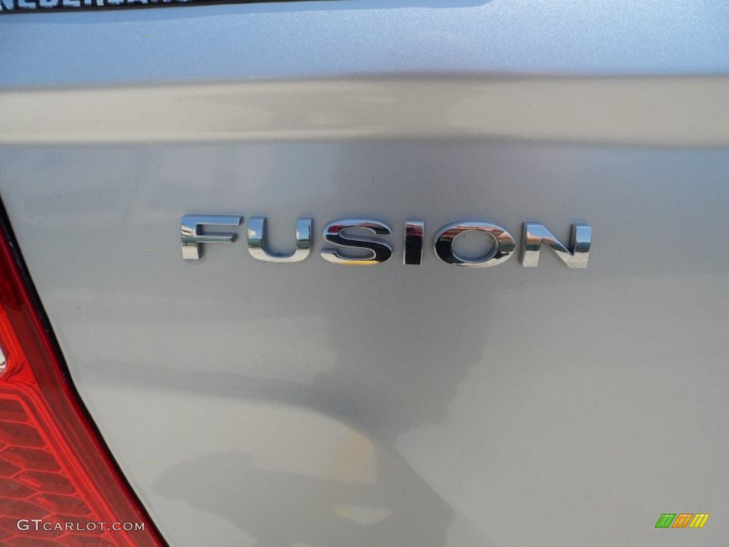 2011 Fusion SE V6 - Ingot Silver Metallic / Medium Light Stone photo #22