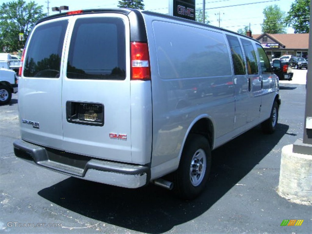 2012 Savana Van 2500 Cargo - Pure Silver Metallic / Medium Pewter photo #6